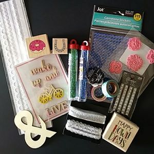 15pc. Craft supply bundle.